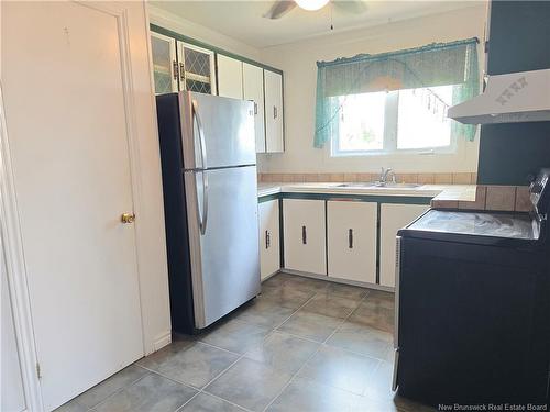 1063 Tower Hill, Bathurst, NB - Indoor Photo Showing Kitchen With Double Sink