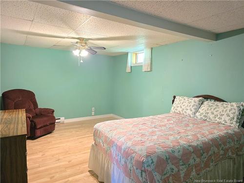 1063 Tower Hill, Bathurst, NB - Indoor Photo Showing Bedroom