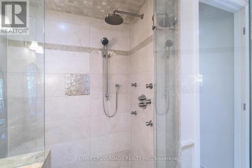 2 Bond Avenue, Toronto, ON - Indoor Photo Showing Bathroom