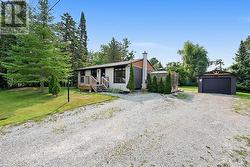 25 GLENGROVE AVENUE  Oro-Medonte, ON L3V 0J9