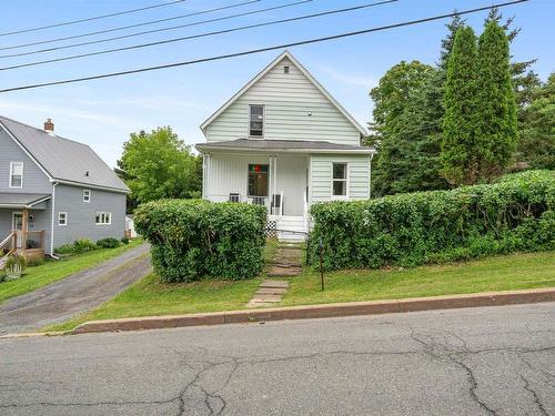 21 Hampson Street  Trenton, NS B0K 1X0
