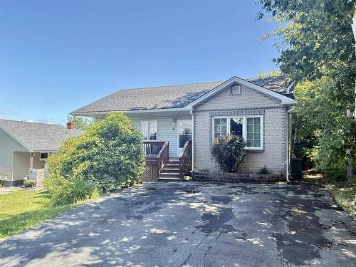 6 Beacon Street, Dartmouth, NS - Outdoor