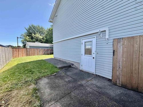 6 Beacon Street, Dartmouth, NS - Outdoor
