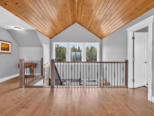 170 Edgewater Drive, White Point, NS - Indoor Photo Showing Other Room