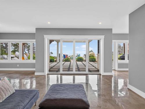 170 Edgewater Drive, White Point, NS - Indoor