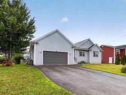 7 Vernon Court  Elmsdale, NS B2S 0A1