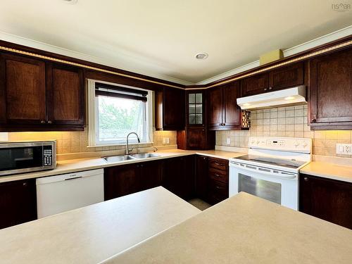 50 Bosun Run, Halifax, NS - Indoor Photo Showing Kitchen With Double Sink