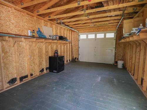 21 Lakeview Road, Hemford, NS - Indoor Photo Showing Garage
