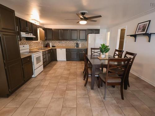 21 Lakeview Road, Hemford, NS - Indoor