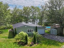 21 Lakeview Road Hemford, NS B0R 1E0