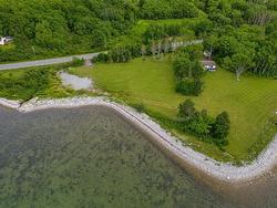 7498 East Bay Highway Big Pond, NS B1J 1Y2