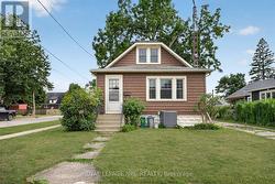 301 DUFFERIN STREET Fort Erie (Central), ON L2A 2T8