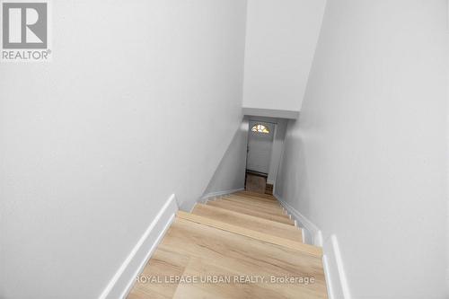 B - 851 Danforth Avenue, Toronto, ON 