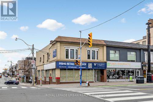 B - 851 Danforth Avenue, Toronto, ON 