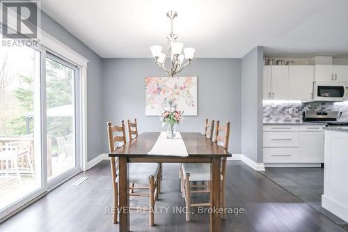 16 Sumac Crescent, Oro-Medonte, ON - Indoor Photo Showing Dining Room