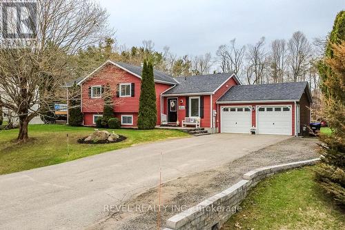16 Sumac Crescent, Oro-Medonte, ON - Outdoor With Facade