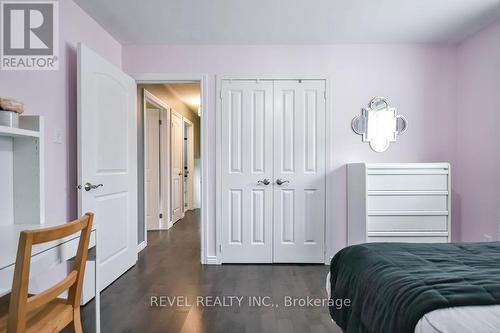16 Sumac Crescent, Oro-Medonte, ON - Indoor Photo Showing Bedroom