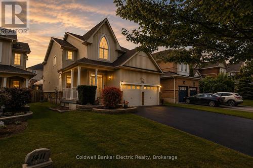 1407 ASHGROVE CRESCENT  Oshawa (Pinecrest), ON L1K 2W4