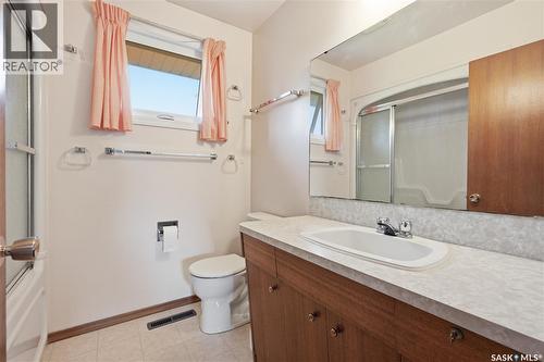 78 Harvard Crescent, Saskatoon, SK - Indoor Photo Showing Bathroom