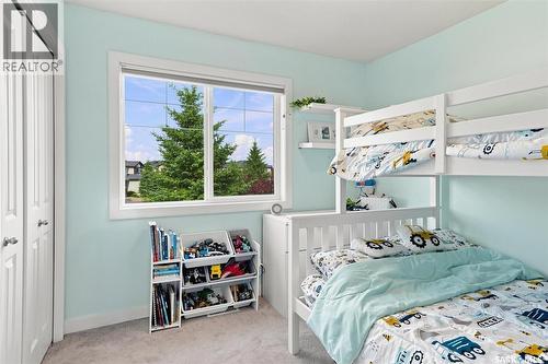 32 215 Hampton Green, Saskatoon, SK - Indoor Photo Showing Bedroom