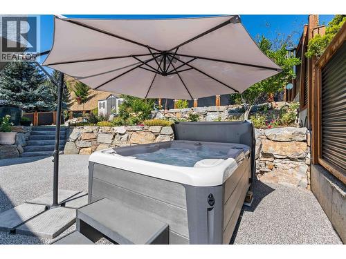 759 Middleton Way, Coldstream, BC - Outdoor With Deck Patio Veranda