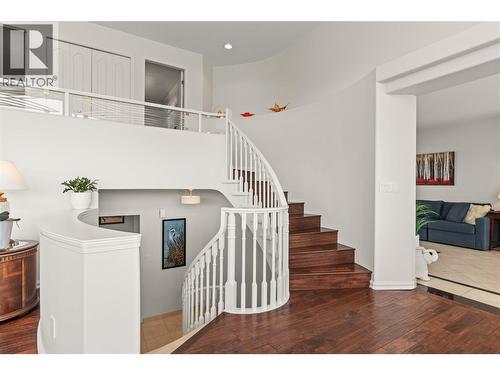 759 Middleton Way, Coldstream, BC - Indoor Photo Showing Other Room