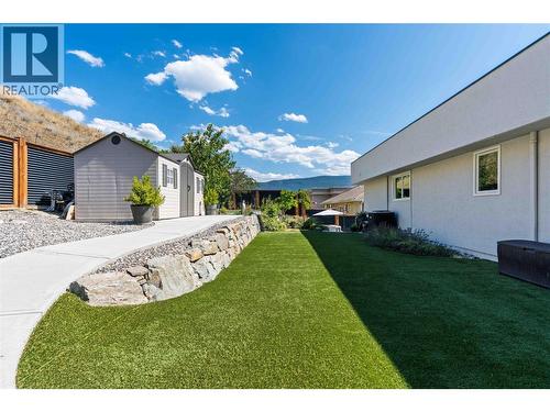 759 Middleton Way, Coldstream, BC - Outdoor