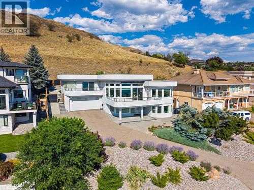 759 Middleton Way, Coldstream, BC - Outdoor