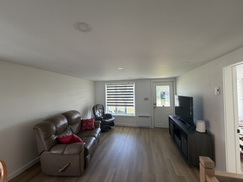 Salon - 15 2E Avenue E., Paspébiac, QC - Indoor Photo Showing Living Room