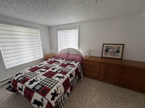 Chambre à coucher - 15 2E Avenue E., Paspébiac, QC - Indoor Photo Showing Bedroom