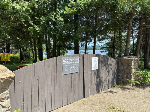 À proximité - Ch. Du Refuge, Lac-Supérieur, QC 