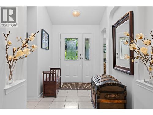 Foyer - 3889 Gallaghers Grange, Kelowna, BC - Indoor Photo Showing Other Room