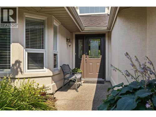 3889 Gallaghers Grange, Kelowna, BC - Outdoor