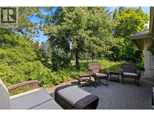 Private Patio overlooking the golf course - 3889 Gallaghers Grange, Kelowna, BC - Outdoor