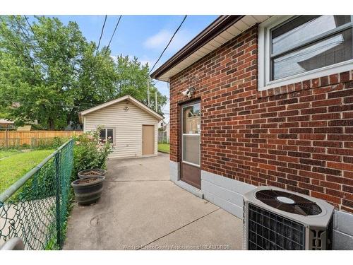 1663 Elsmere, Windsor, ON - Outdoor With Exterior