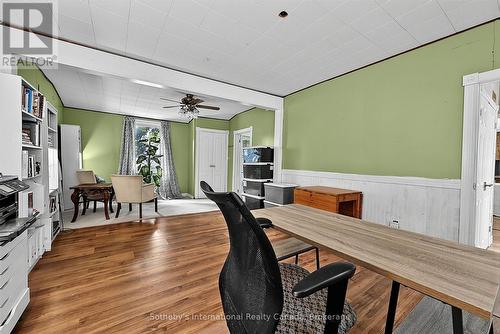 Front of main 'bonus/family room' - 32 Tiny Beaches Road N, Tiny, ON - Indoor