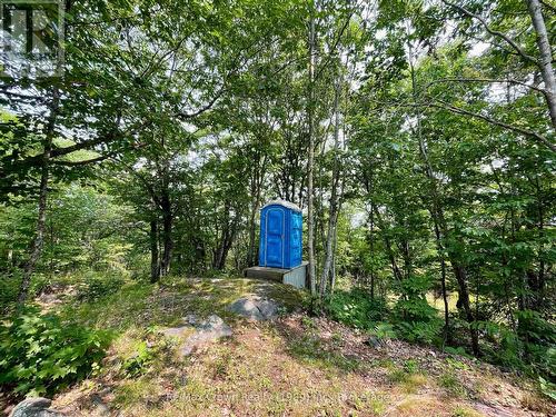 Privy - 00 534 Highway, Nipissing, ON - Outdoor