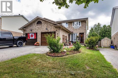 1305 SUNNYBRAE CRESCENT  Oshawa (Donevan), ON L1H 8E2