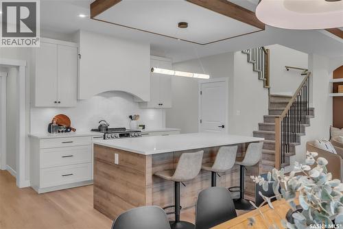463 Traeger Close, Saskatoon, SK - Indoor Photo Showing Kitchen