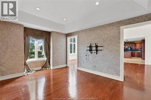 1585 Stoneybrook Crescent, Windsor, ON - Indoor Photo Showing Other Room