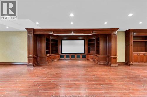 1585 Stoneybrook Crescent, Windsor, ON - Indoor Photo Showing Other Room