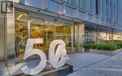 1011 - 50 MCCAUL STREET Toronto, ON M5T 0B6