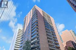 1703 - 475 LAURIER AVENUE W Ottawa, ON K1R 7X1