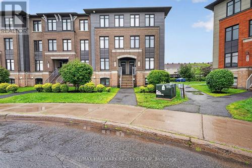 2387 ESPRIT DRIVE  Ottawa, ON K4A 0T4