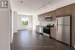 428 - 4010 EGLINTON AVENUE W Toronto, ON M9P 1A6