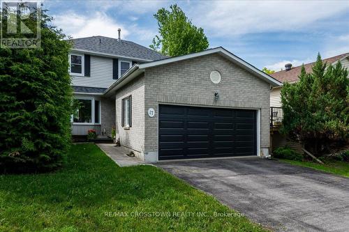17 KNICELY ROAD  Barrie, ON L4N 6T8