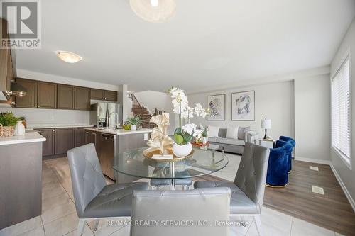 250 Esther Crescent, Thorold, ON - Indoor Photo Showing Dining Room