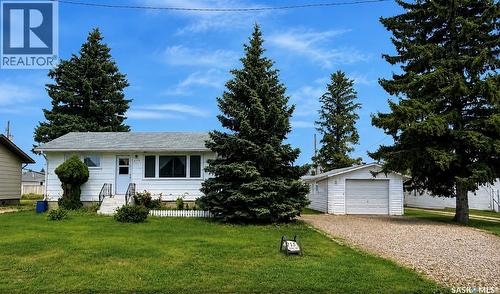 215 Ash STREET  Outlook, SK S0L 2N0