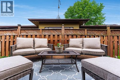 105 Brooks Boulevard, Lakeshore, ON - Outdoor With Deck Patio Veranda With Exterior