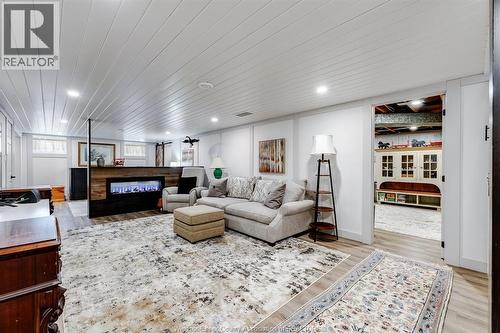 9 Margaret, Leamington, ON - Indoor Photo Showing Other Room